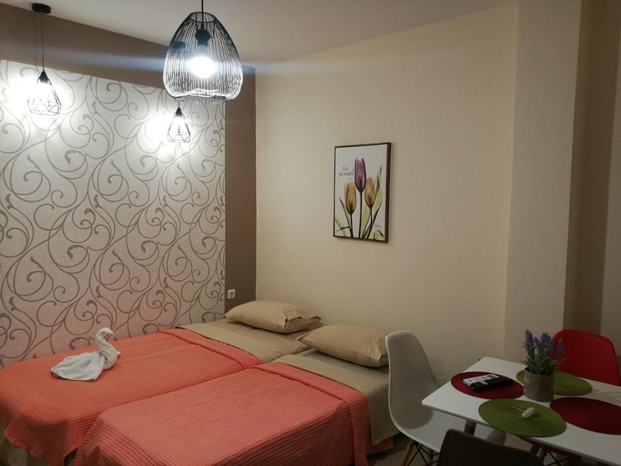 Apartament Evris House Color